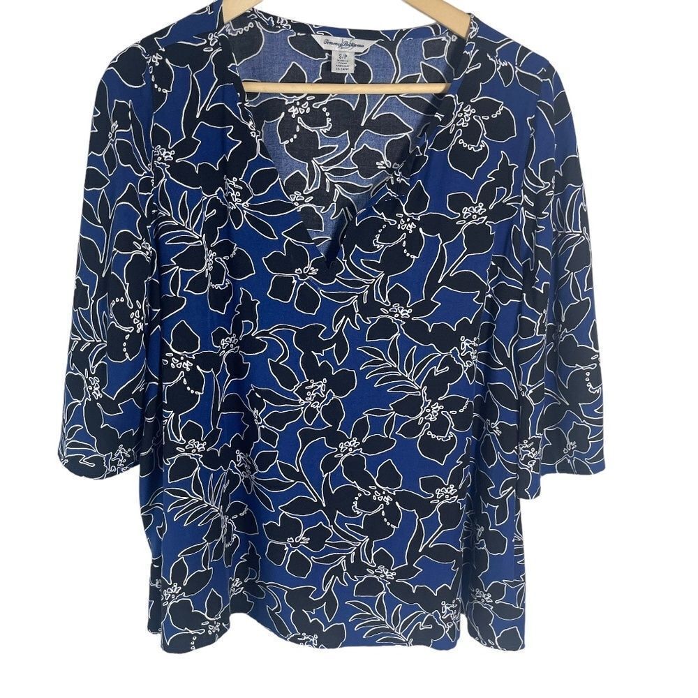 Tommy Bahama Rayon Black/Blue‎ Floral V-Neck Top Sz S